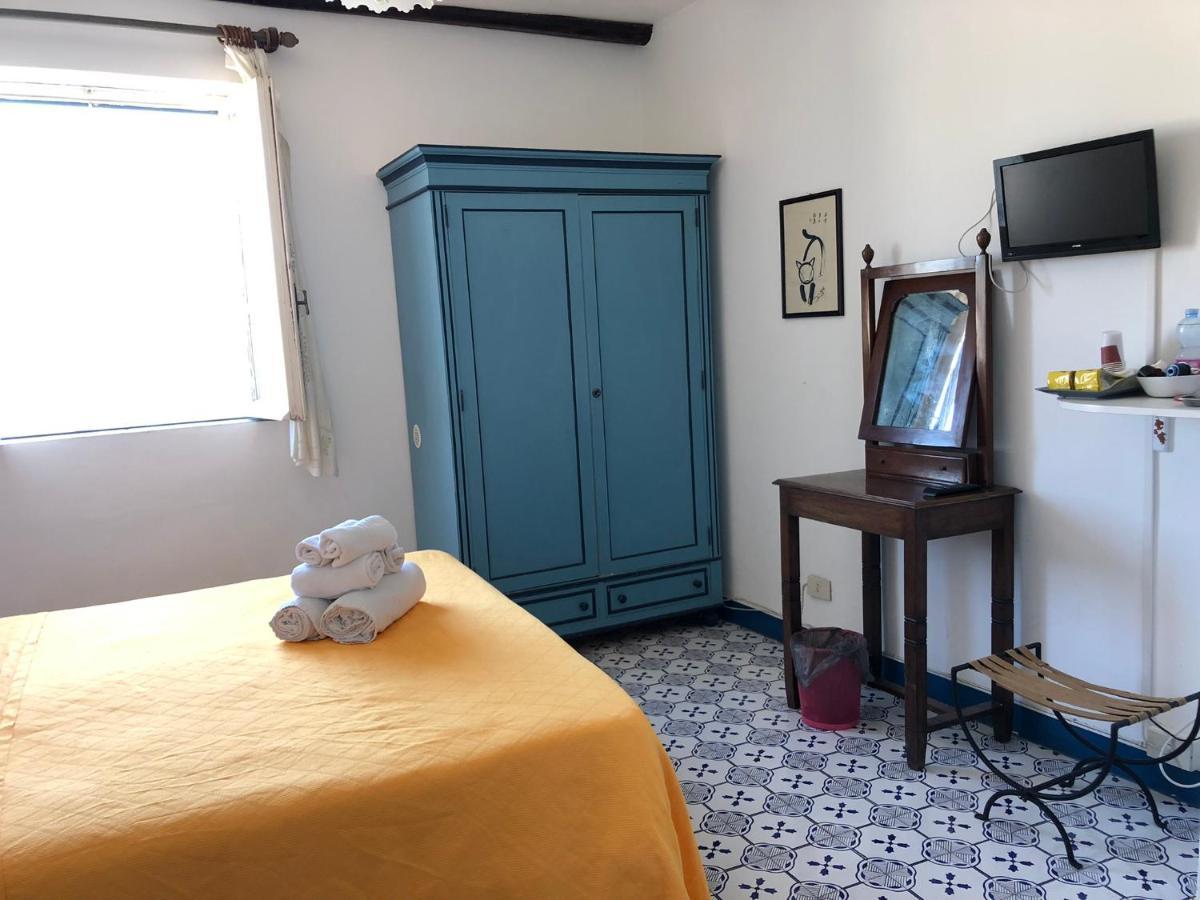 Il Vecchio E Il Mare Bed and Breakfast Gaeta Eksteriør billede