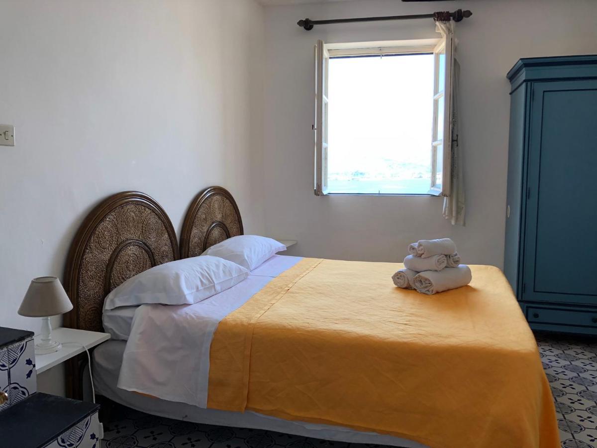 Il Vecchio E Il Mare Bed and Breakfast Gaeta Eksteriør billede