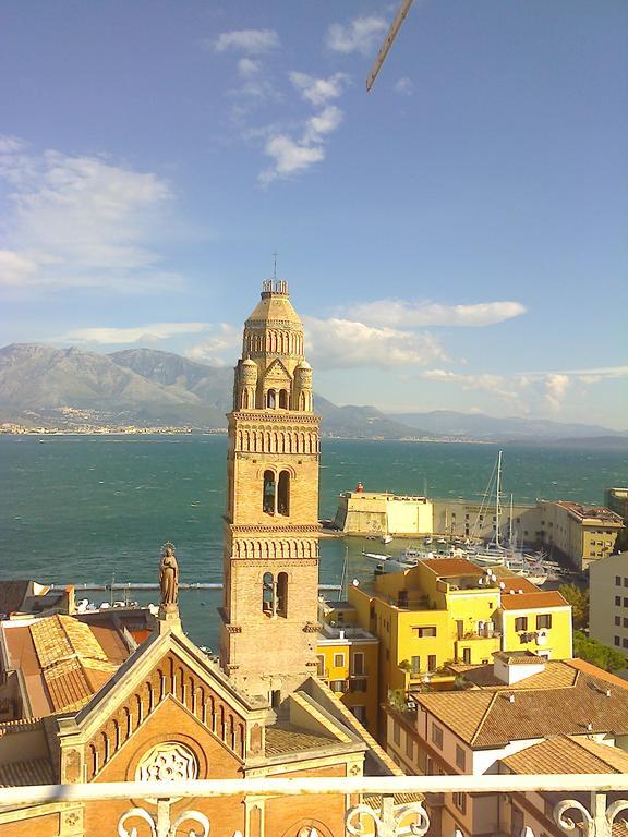 Il Vecchio E Il Mare Bed and Breakfast Gaeta Eksteriør billede