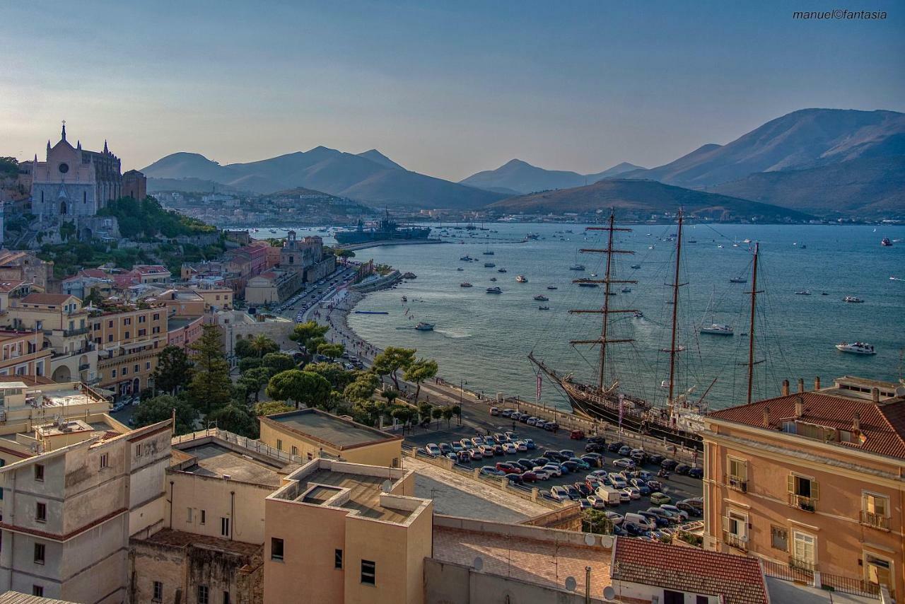 Il Vecchio E Il Mare Bed and Breakfast Gaeta Eksteriør billede
